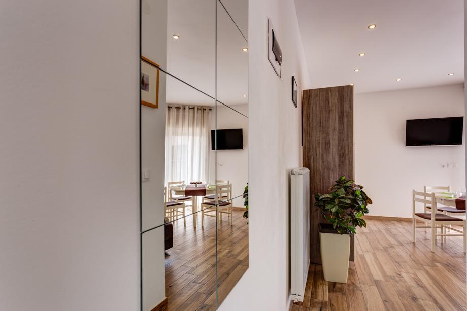 Apartman Tika Pula Luaran gambar